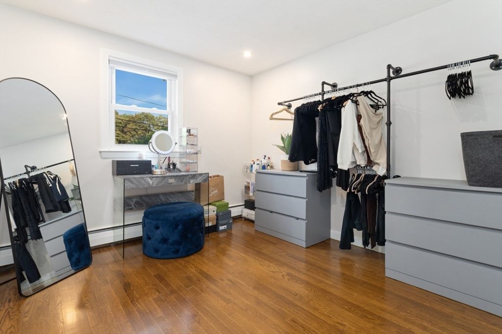 Interior, Recessed Lighting, Walk-in Closets, Wood Texture Flooring