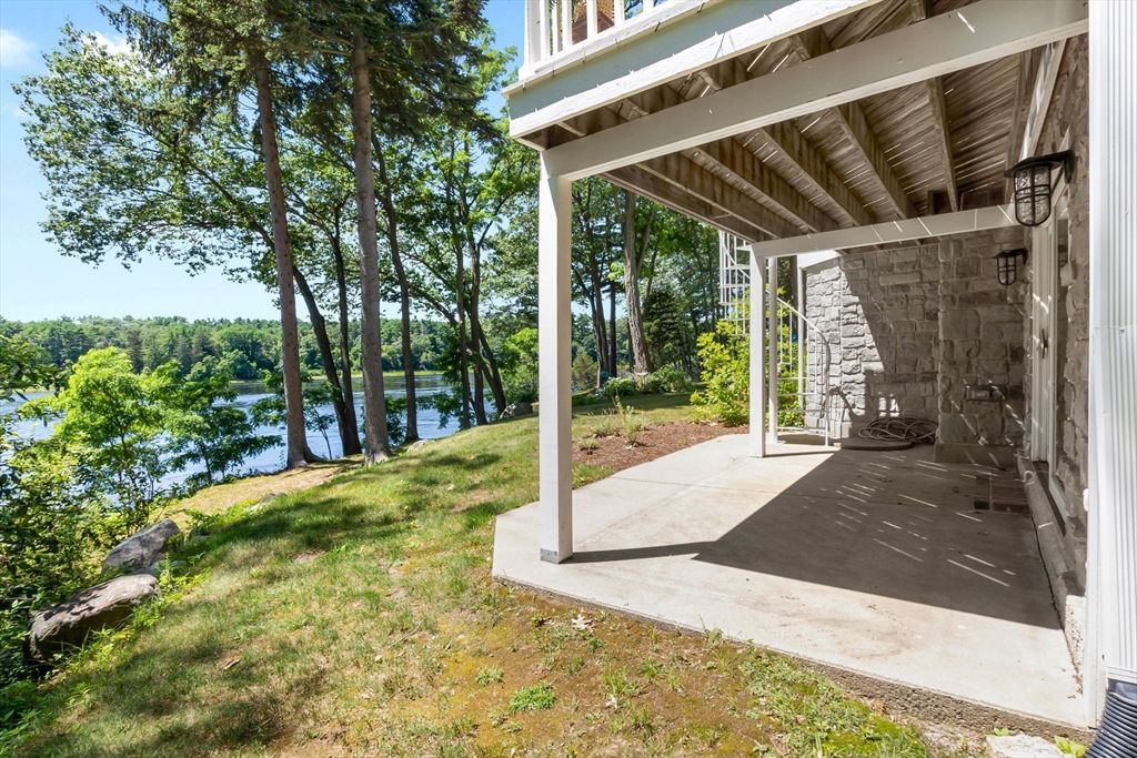 Backyard, Exterior, Water