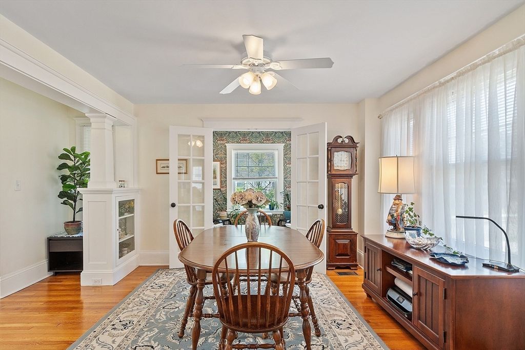 Dining room, Interior, Wood Texture Flooring