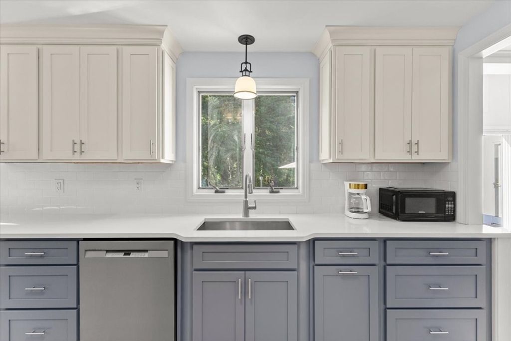 Interior, Kitchen, Pendant Lights