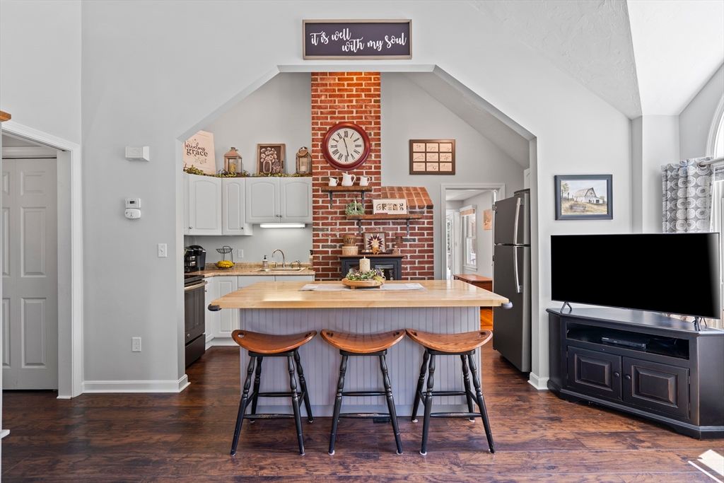 Fireplace, Interior, Kitchen, Stone Walls, Wood Texture Flooring