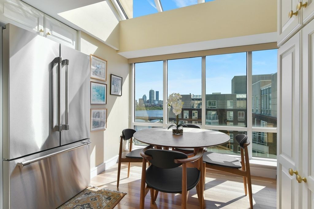 Dining room, Interior, Kitchen, Stainless Steel Appliances, Water, Wood Texture Flooring