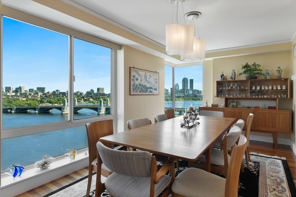 Dining room, Interior, Pendant Lights, Water, Wood Texture Flooring