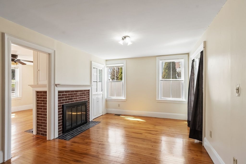 Empty room, Fireplace, Interior, Wood Texture Flooring