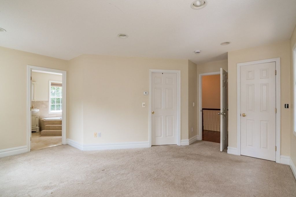 Bathroom, Empty room, Interior