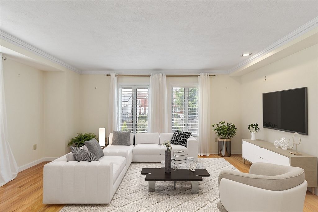 Interior, Living room, Recessed Lighting, Wood Texture Flooring