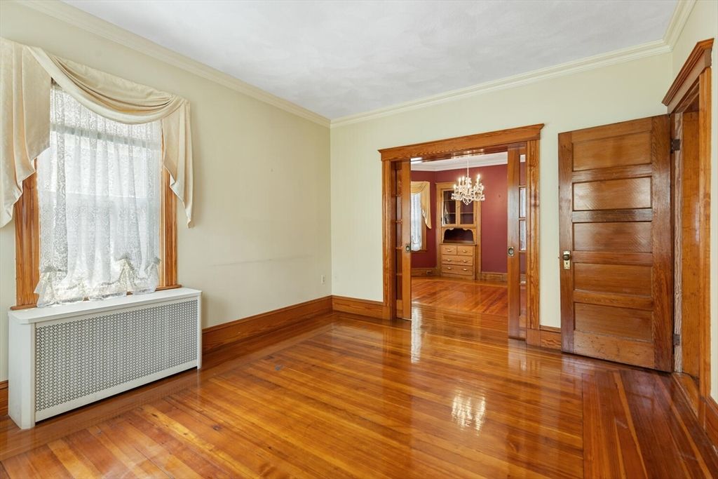 Chandelier, Empty room, Interior, Wood Texture Flooring