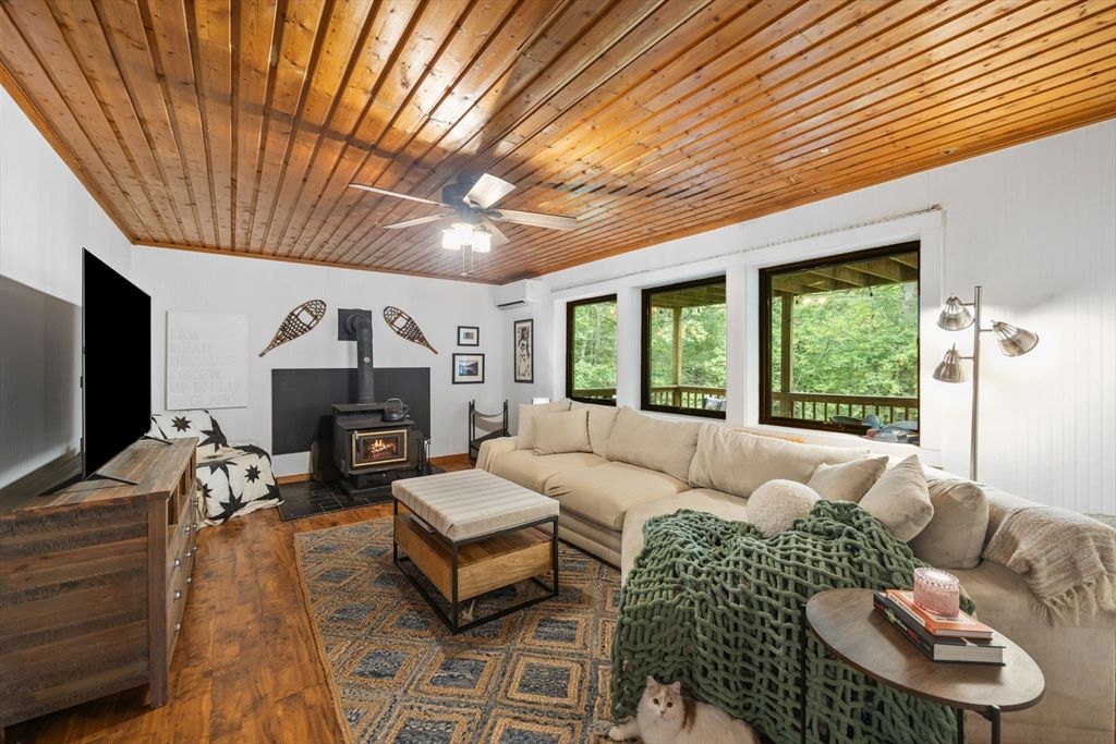 Fireplace, Interior, Living room, Wooden Ceilings, Wood Texture Flooring