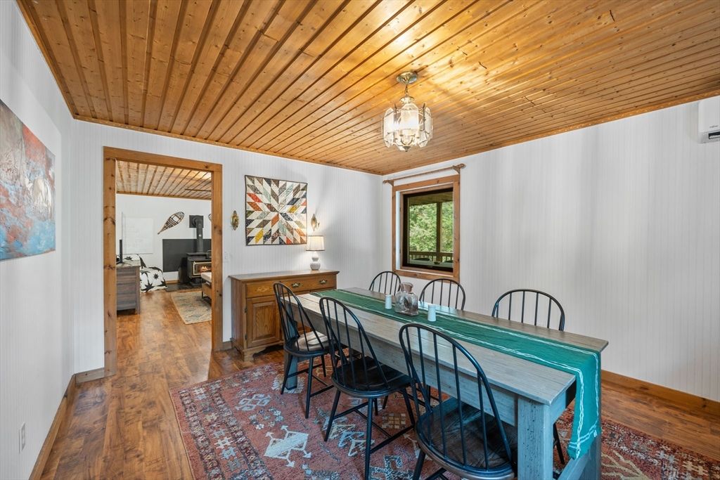 Chandelier, Dining room, Interior, Wooden Ceilings, Wood Texture Flooring