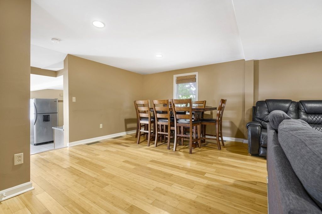 Dining room, Interior, Recessed Lighting, Wood Texture Flooring