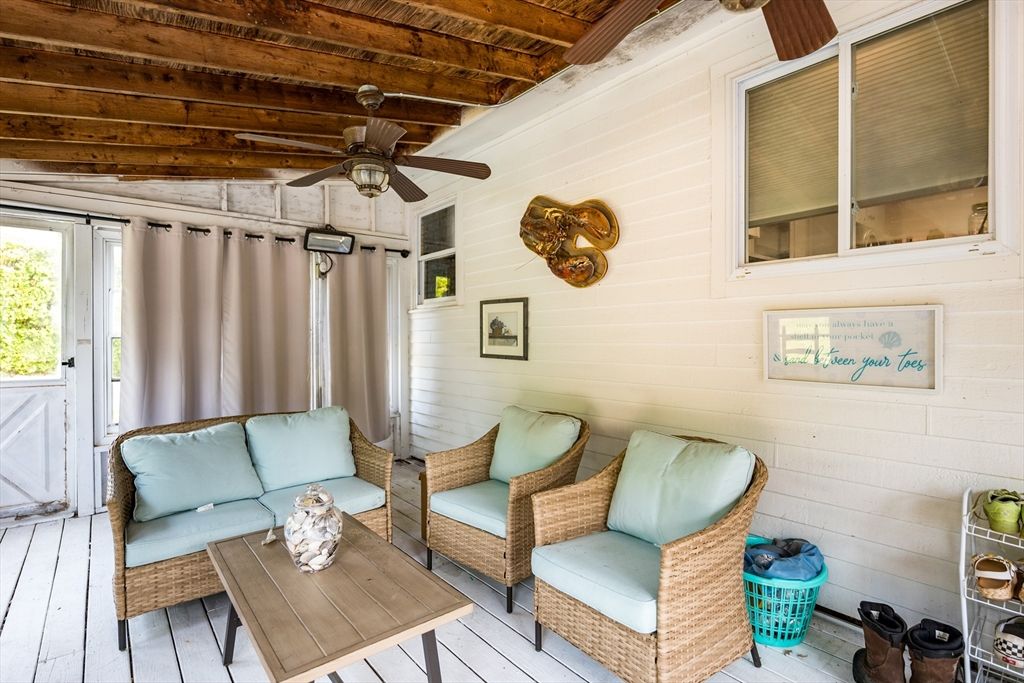 Interior, Living room, Wooden Beams, Wooden Ceilings, Wood Texture Flooring