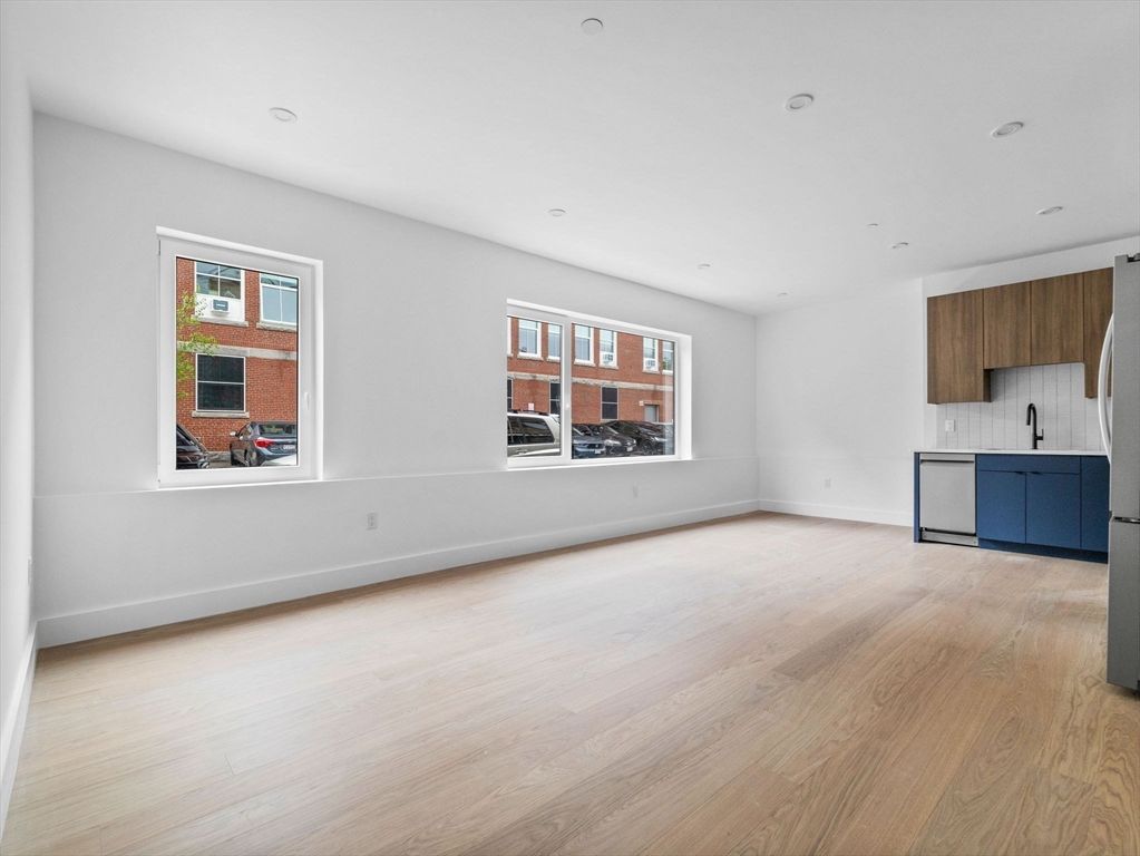 Empty room, Interior, Kitchen, Recessed Lighting, Wood Texture Flooring