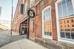 Exterior, Facade, Brick Facade, Rowhouse