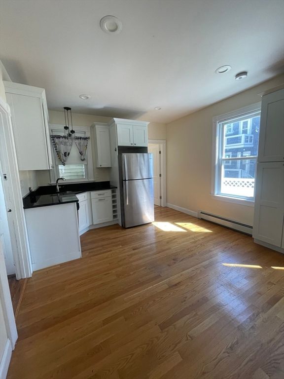Interior, Kitchen, Pendant Lights, Recessed Lighting, Wood Texture Flooring