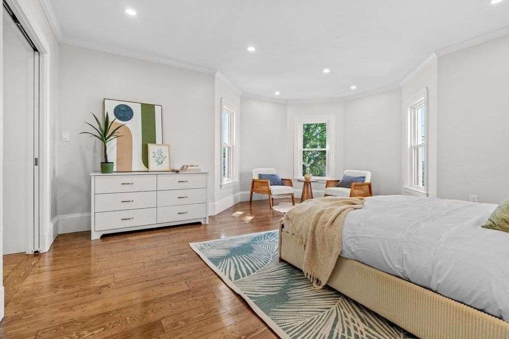 Bedroom, Interior, Recessed Lighting, Wood Texture Flooring