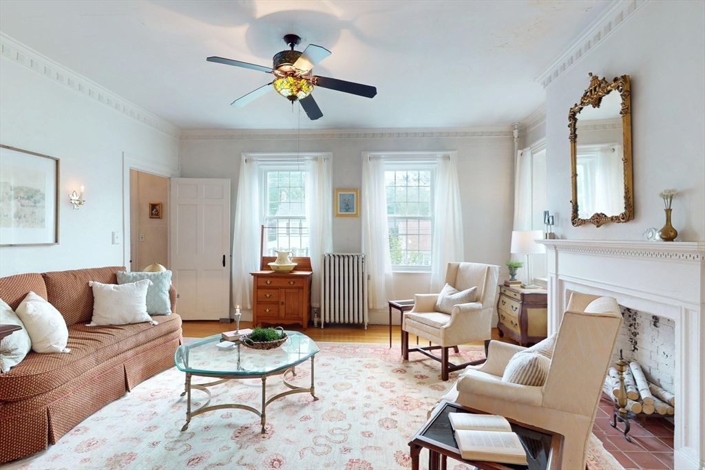 Fireplace, Interior, Living room