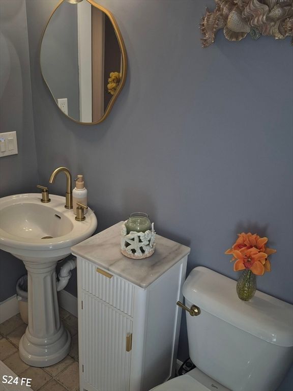 Bathroom, Interior