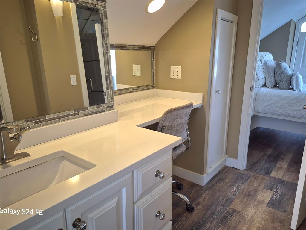 Bathroom, Bedroom, Interior, Recessed Lighting, Wood Texture Flooring