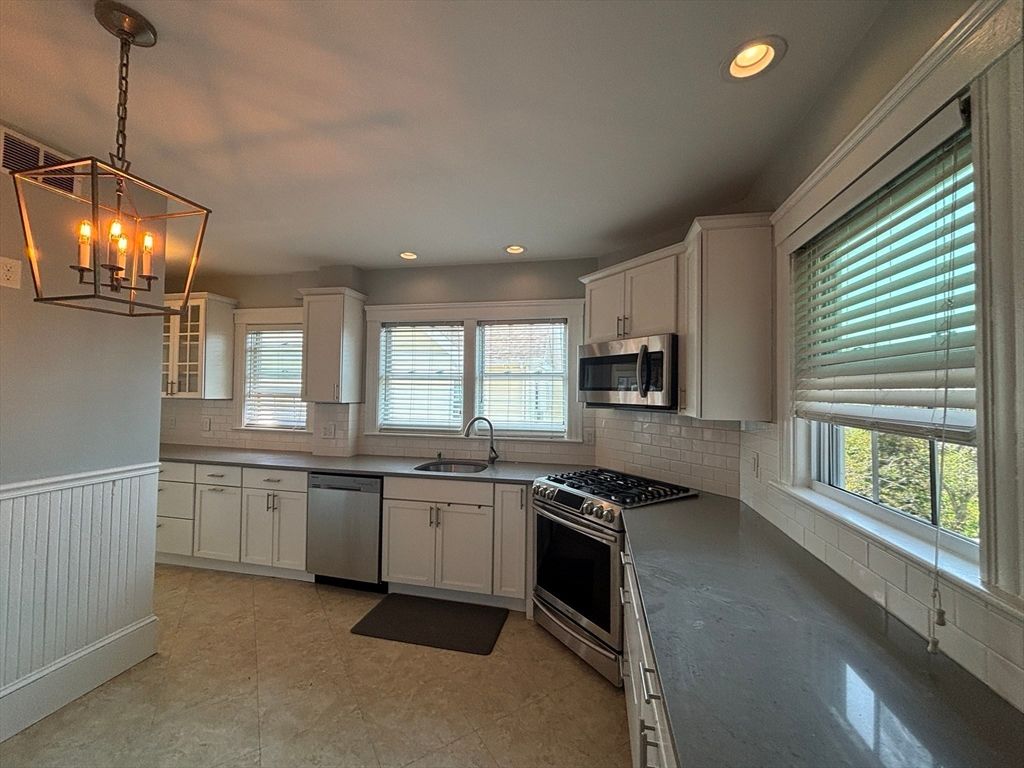 Interior, Kitchen, Pendant Lights, Recessed Lighting, Stainless Steel Appliances