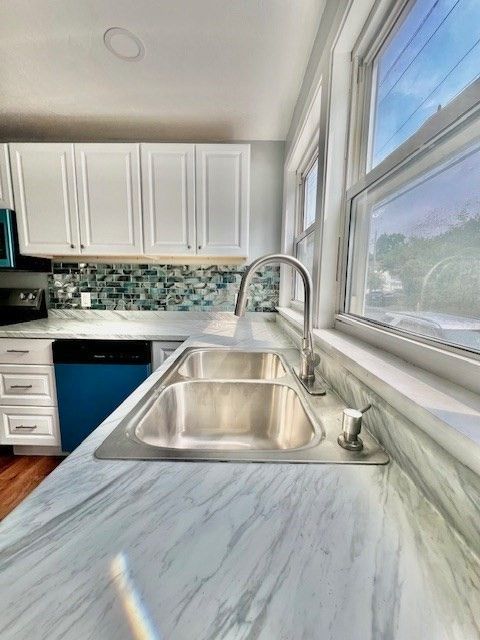 Interior, Kitchen, Marble, Wood Texture Flooring