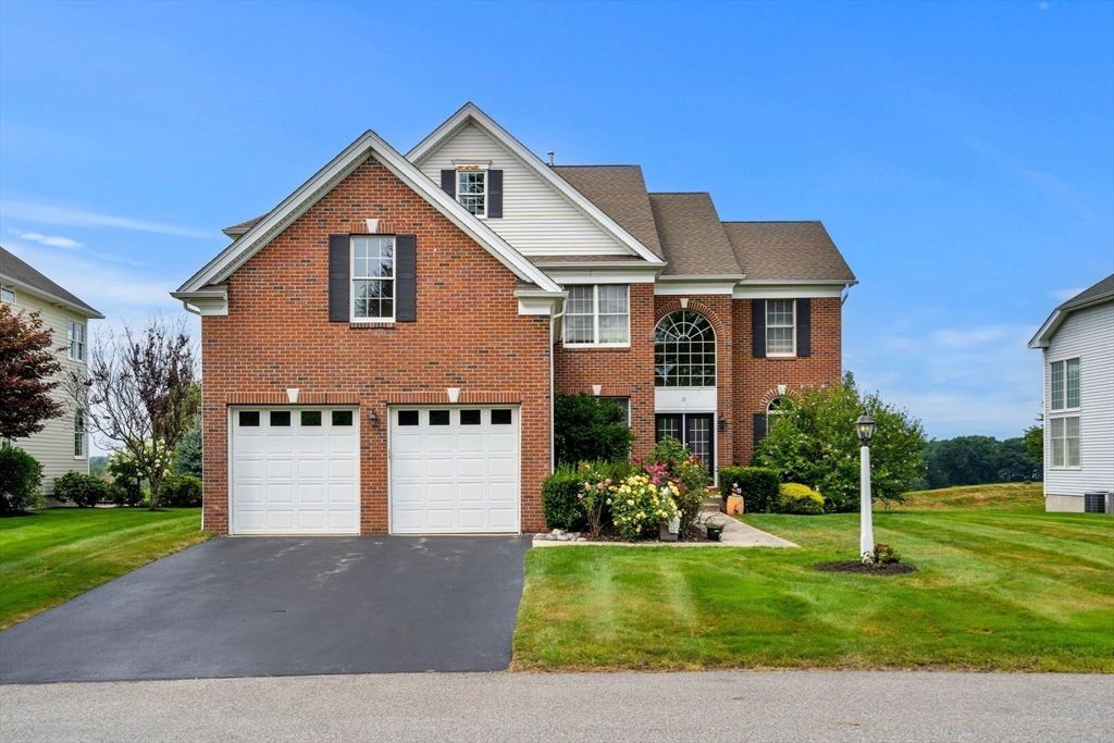 Attached, Exterior, Facade, Brick Facade, Brick Traditional