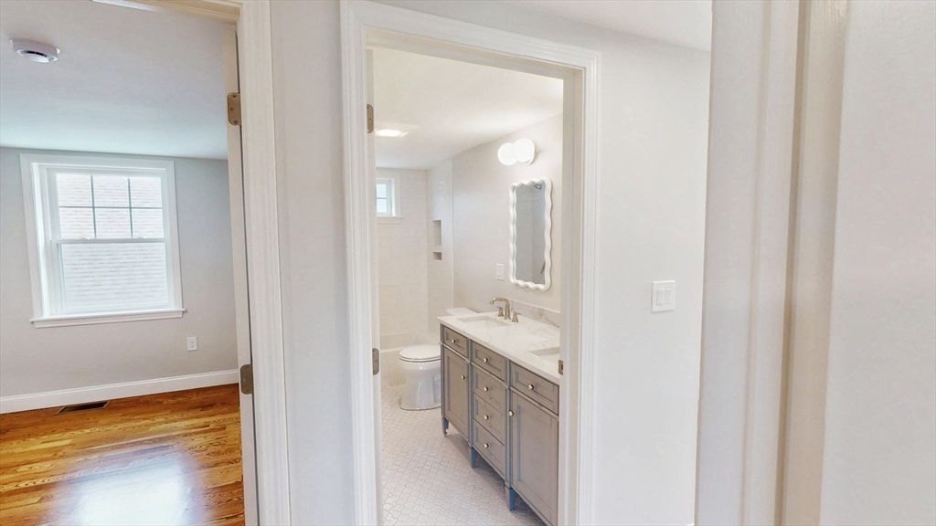 Bathroom, Interior, Recessed Lighting, Wood Texture Flooring