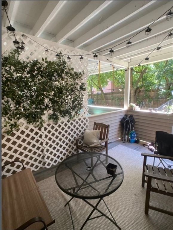 Interior, Pool, Sun Room