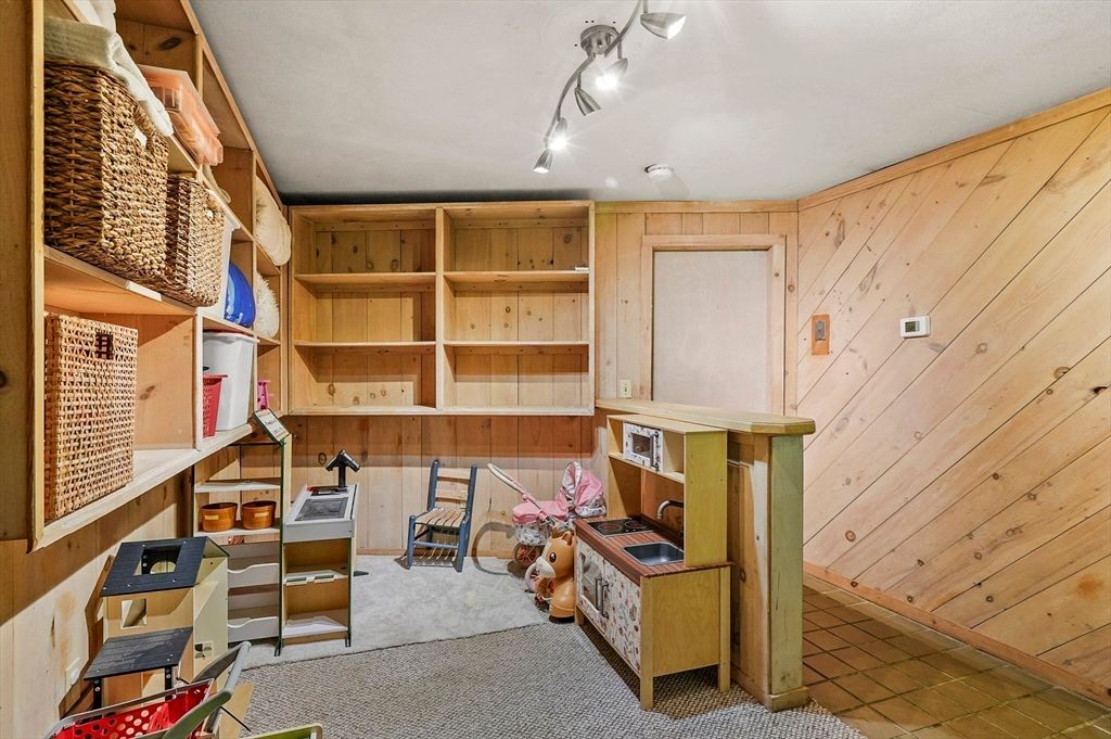 Interior, Wooden Walls