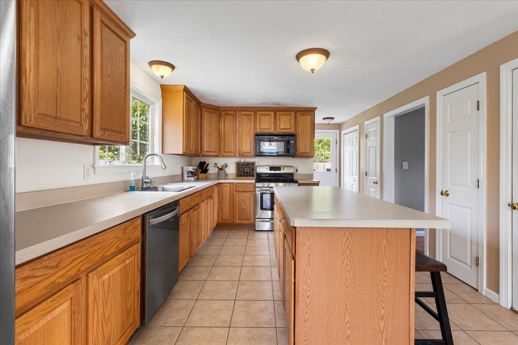 Interior, Kitchen, Stainless Steel Appliances