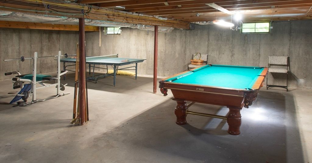 Billiard Table, Game Room, Interior, Wooden Beams, Wooden Walls