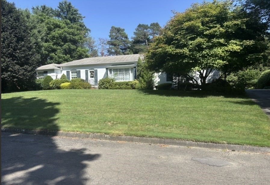 Backyard, Exterior, Facade, Ranch