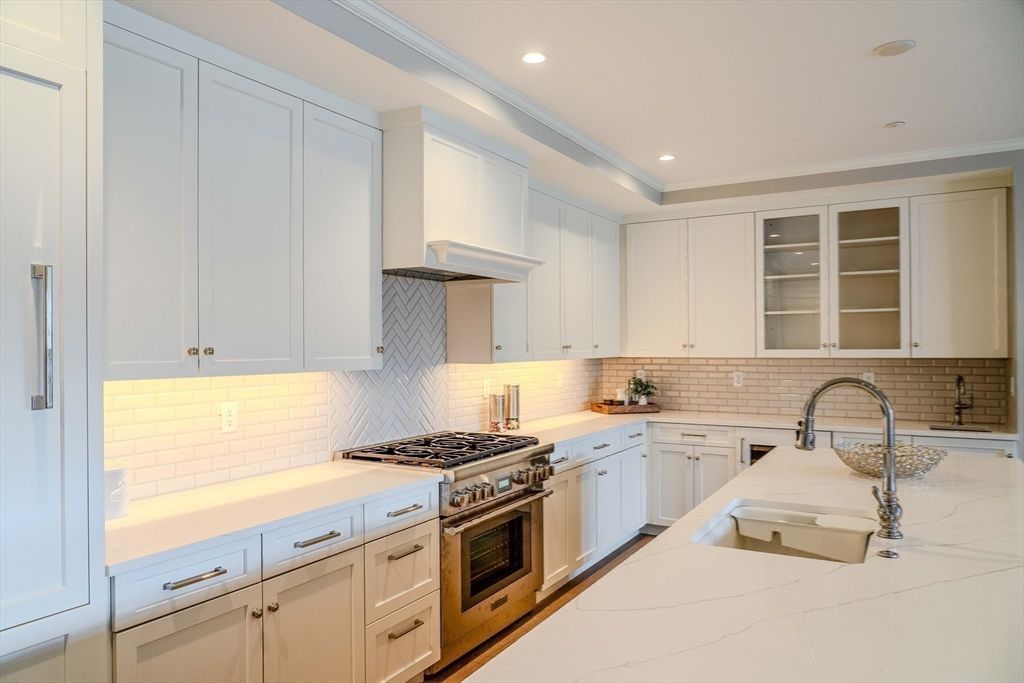 Interior, Kitchen, Recessed Lighting