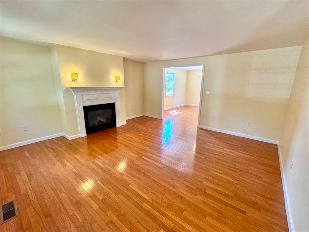Empty room, Fireplace, Interior, Wood Texture Flooring