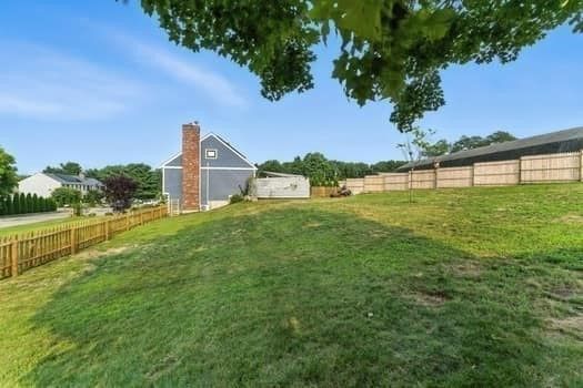 Backyard, Detached Garage, Exterior