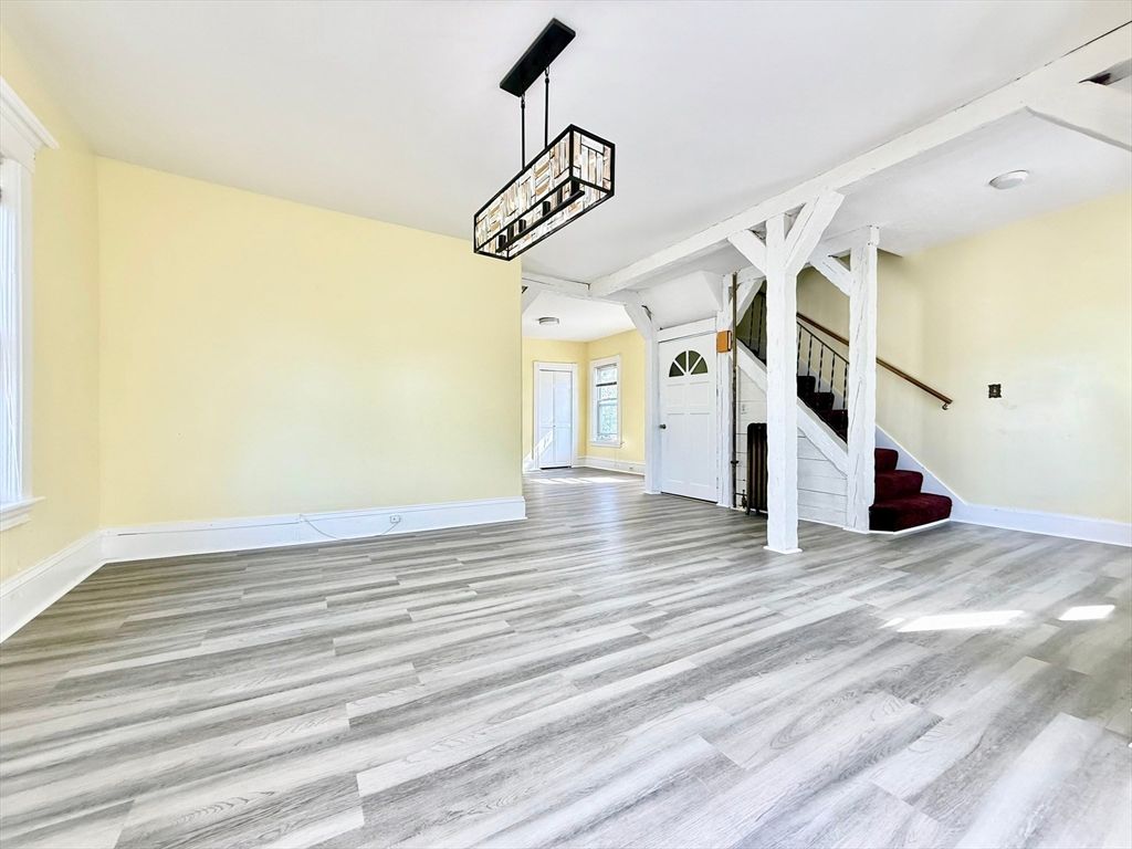Empty room, Interior, Pendant Lights, Recessed Lighting, Wood Texture Flooring