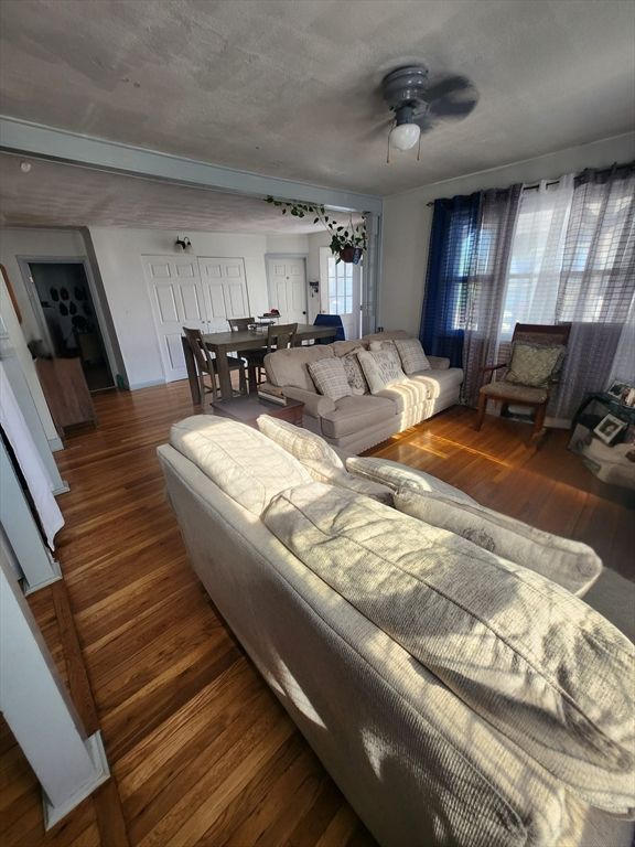 Dining room, Interior, Living room, Wood Texture Flooring