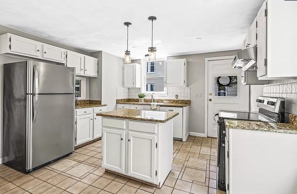 Interior, Kitchen, Pendant Lights