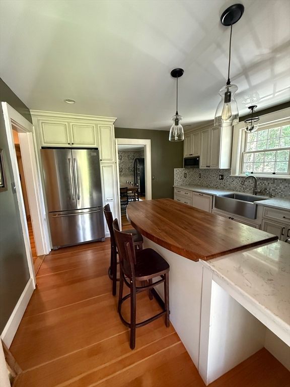 Interior, Kitchen, Pendant Lights, Stainless Steel Appliances, Wood Texture Flooring