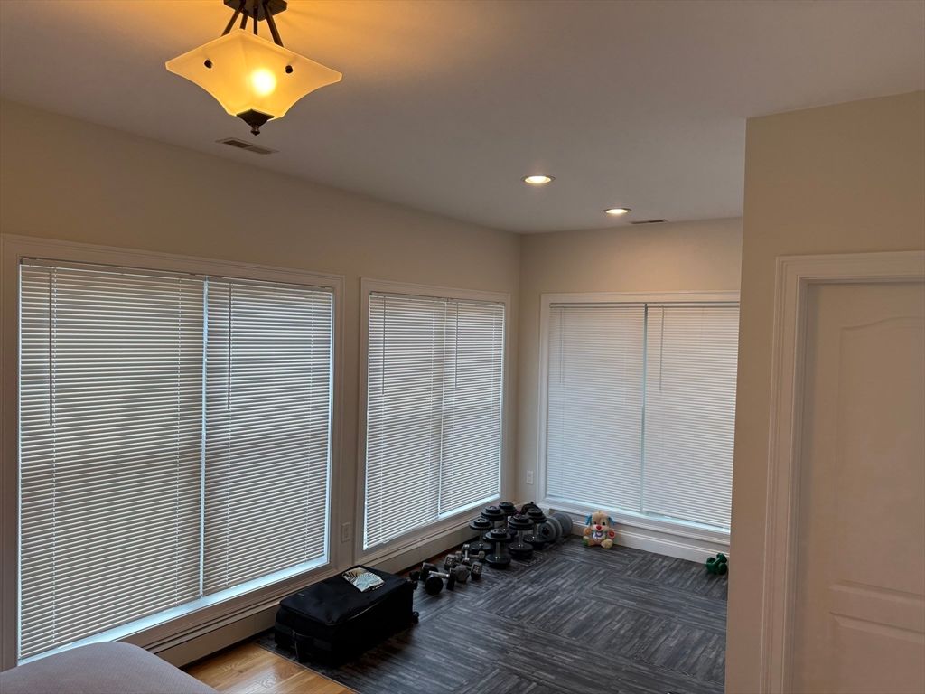 Fitness Equipment, Interior, Recessed Lighting, Wood Texture Flooring