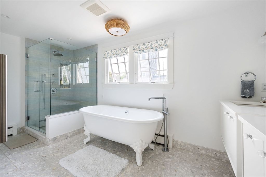 Bathroom, Free Standing Baths, Glass Shower, Interior