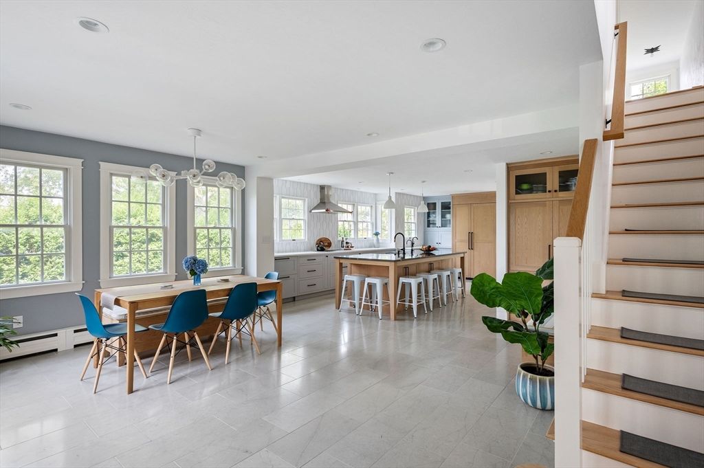 Dining room, Interior, Kitchen, Pendant Lights, Recessed Lighting