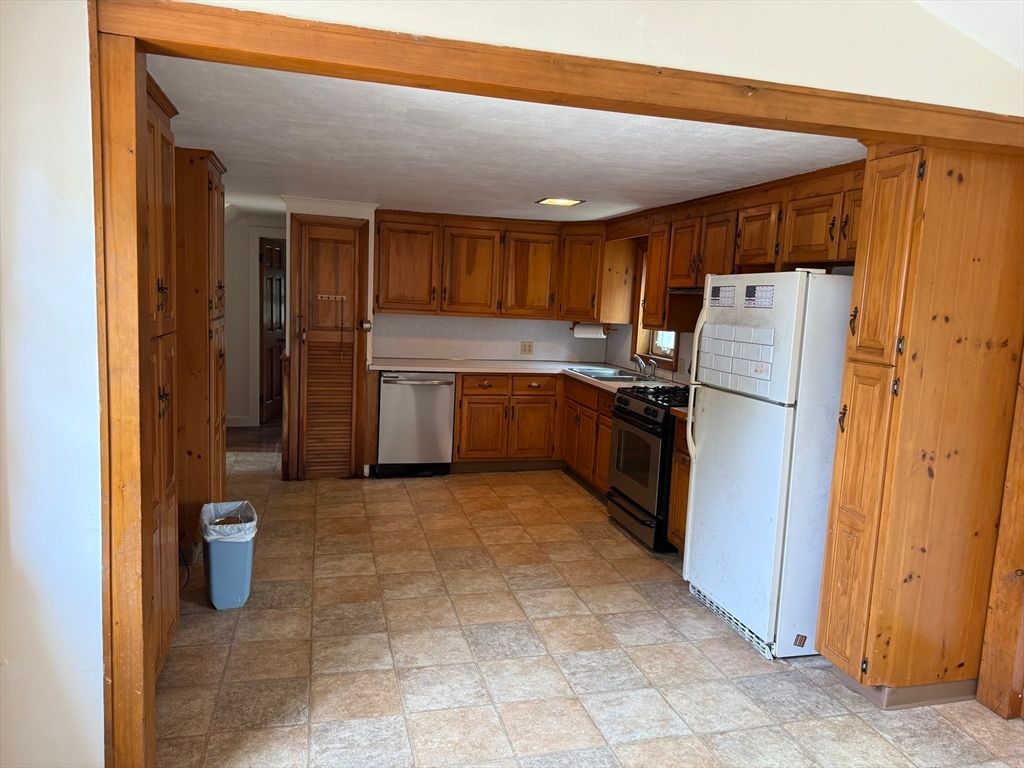Interior, Kitchen