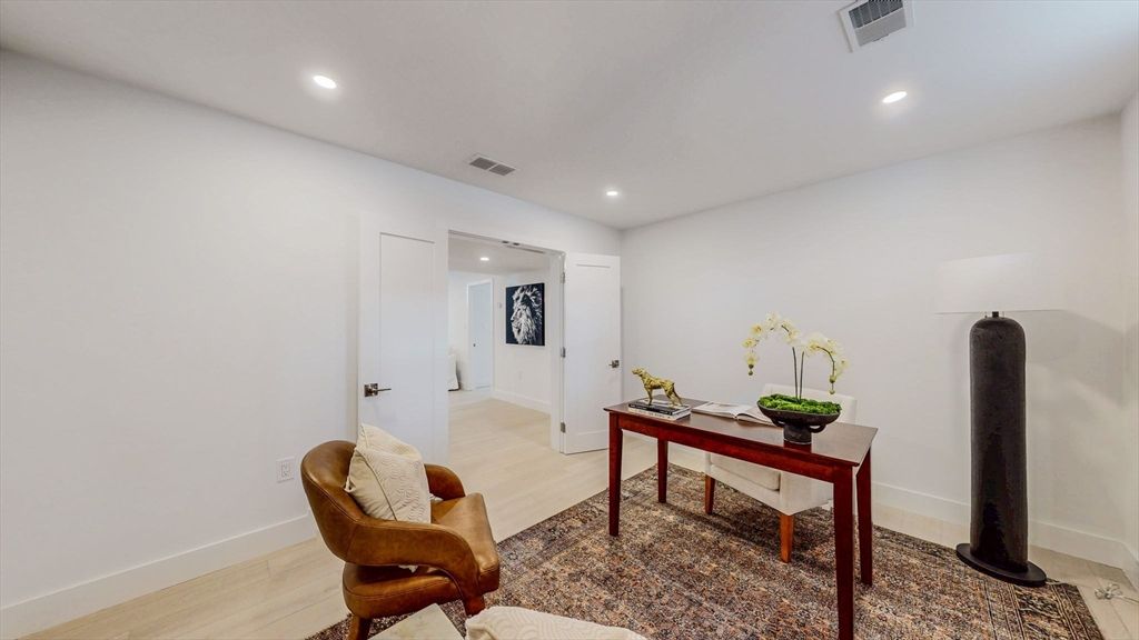 Home Office, Interior, Recessed Lighting, Wood Texture Flooring