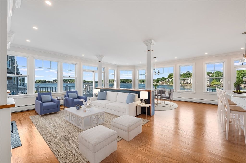Dining room, Interior, Living room, Pendant Lights, Recessed Lighting, Water, Wood Texture Flooring