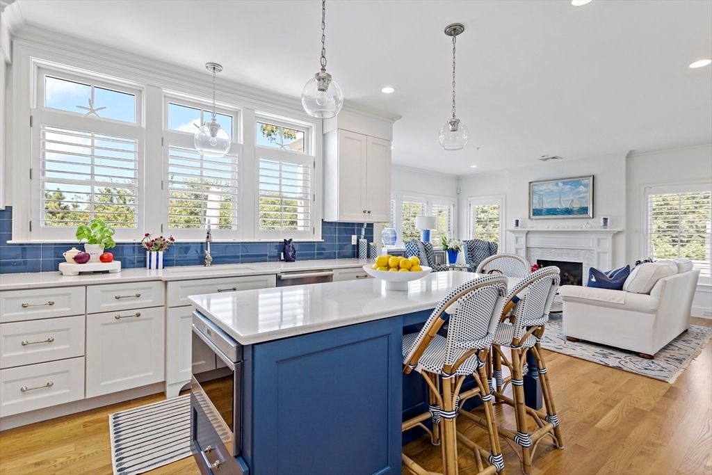 Fireplace, Interior, Kitchen, Living room, Pendant Lights, Recessed Lighting, Wood Texture Flooring