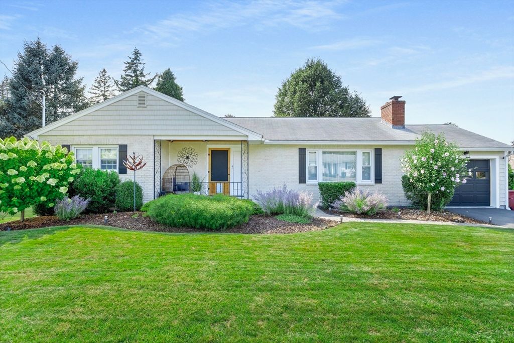 Attached, Backyard, Exterior, Facade, Ranch