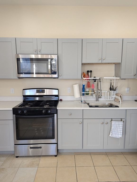 Interior, Kitchen, Stainless Steel Appliances