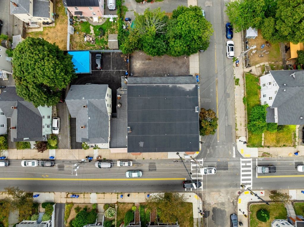 Exterior, Drone