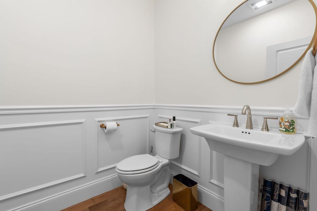 Bathroom, Interior, Wood Texture Flooring