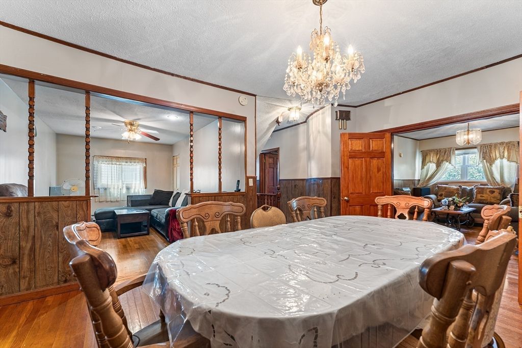 Chandelier, Dining room, Interior, Living room, Wood Texture Flooring